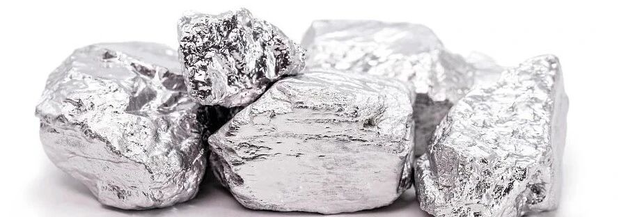 金属铟价格大幅上涨60%，业内人士：异质结电池催生新需求__凤凰网