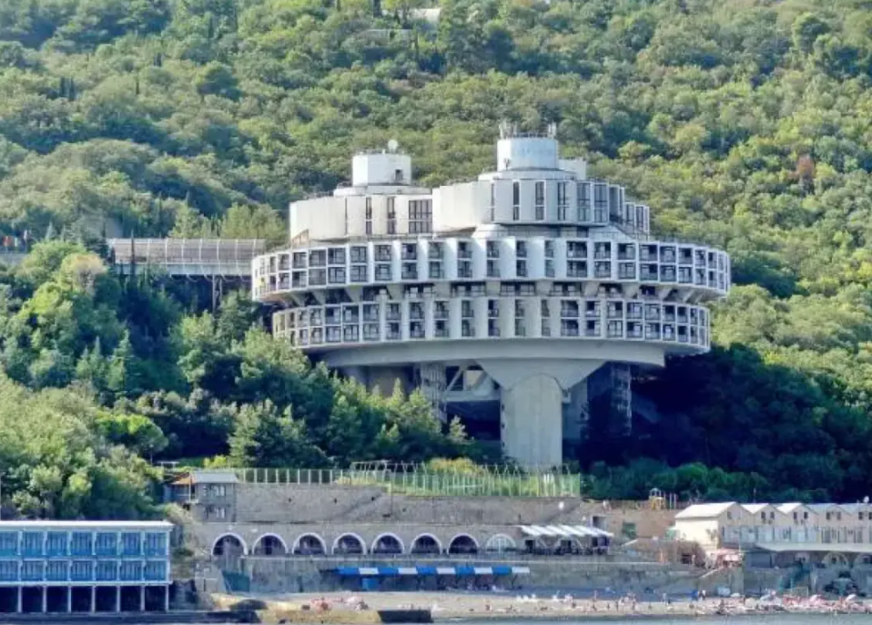 住建部新规落地，“一证通吃”时代来了？清醒点，这才是真正的生存账文章图片